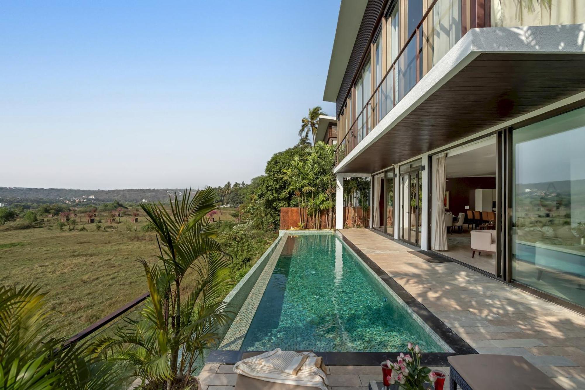 Villa Sohonos 2 - Luxurious 3Bhk With Private Pool à Nerul  Extérieur photo