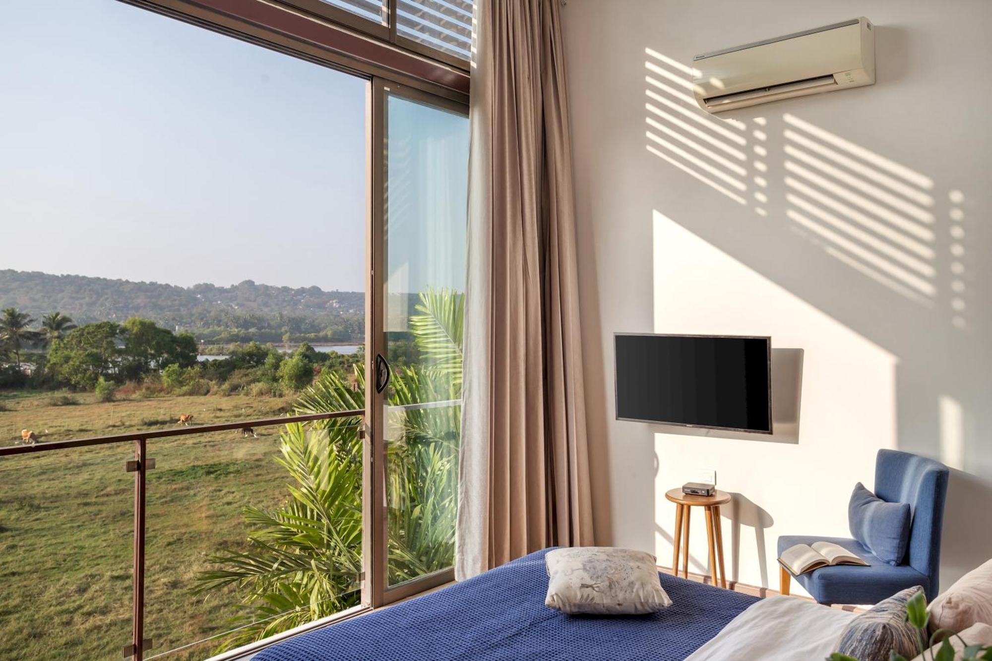 Villa Sohonos 2 - Luxurious 3Bhk With Private Pool à Nerul  Extérieur photo
