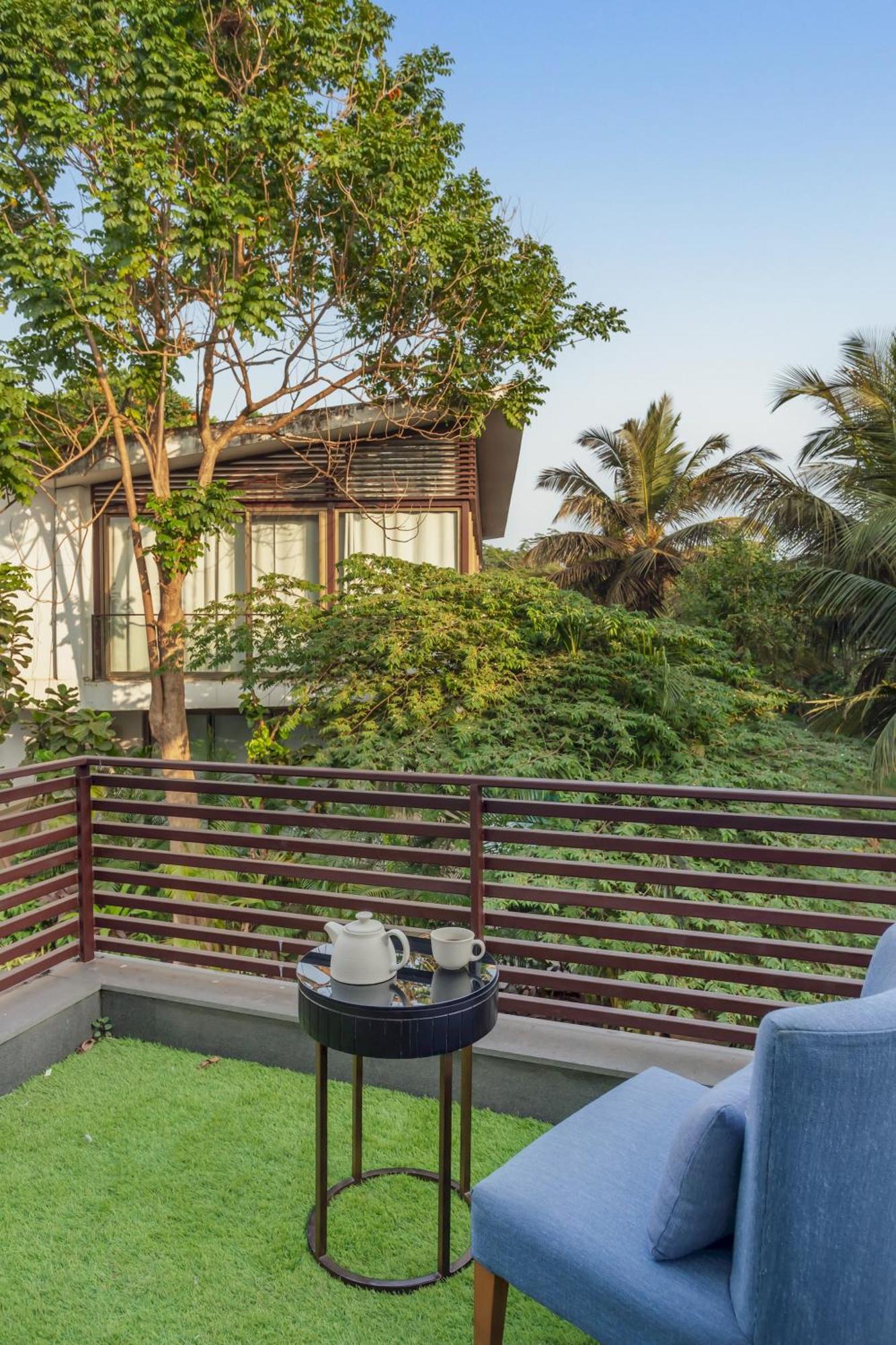 Villa Sohonos 2 - Luxurious 3Bhk With Private Pool à Nerul  Extérieur photo