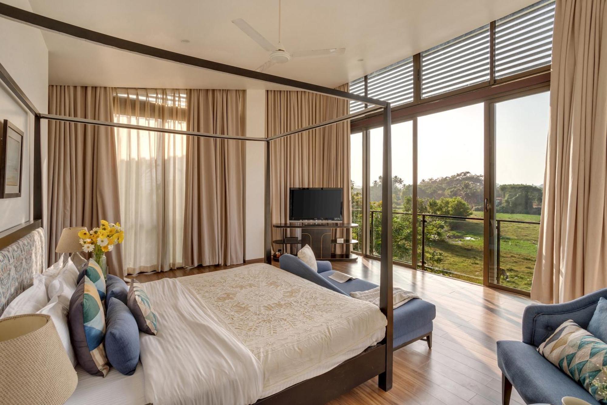 Villa Sohonos 2 - Luxurious 3Bhk With Private Pool à Nerul  Extérieur photo