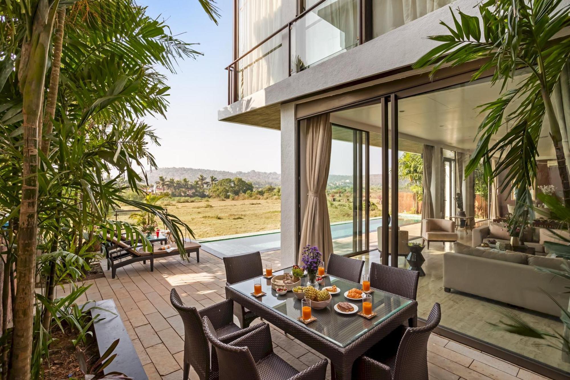 Villa Sohonos 2 - Luxurious 3Bhk With Private Pool à Nerul  Extérieur photo