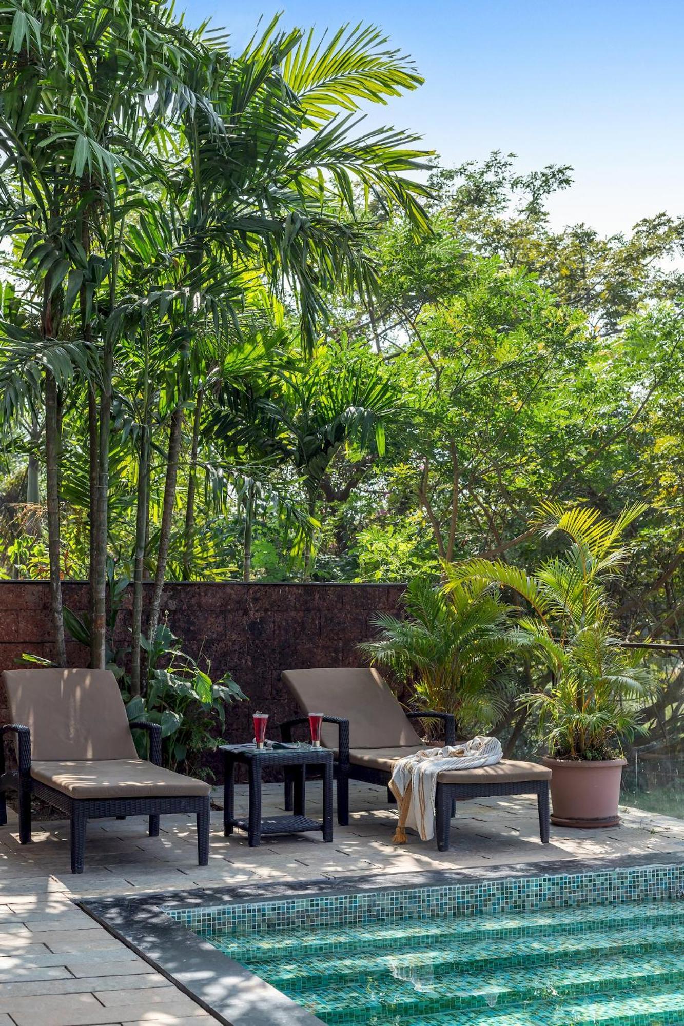 Villa Sohonos 2 - Luxurious 3Bhk With Private Pool à Nerul  Extérieur photo